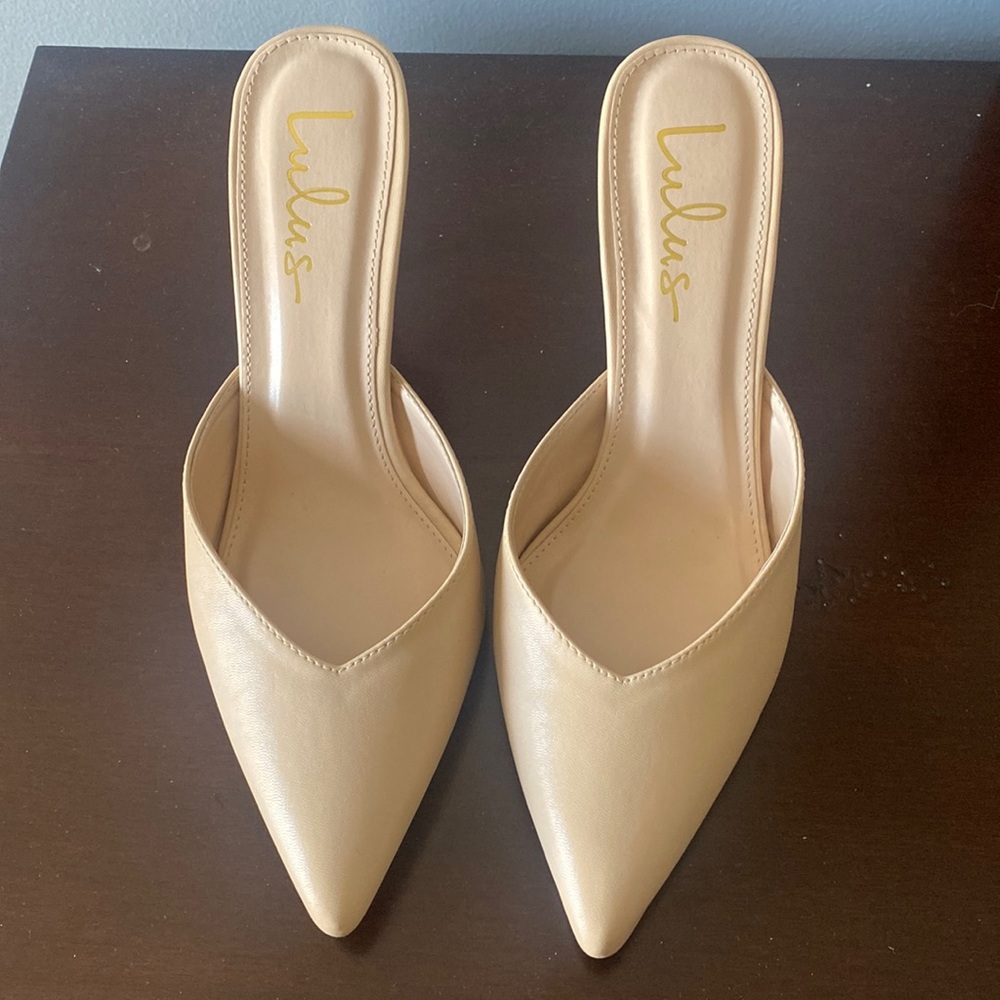 Lulus Frae Naked Vanilla Pointed-Toe Mules - NEW! Size 8.5